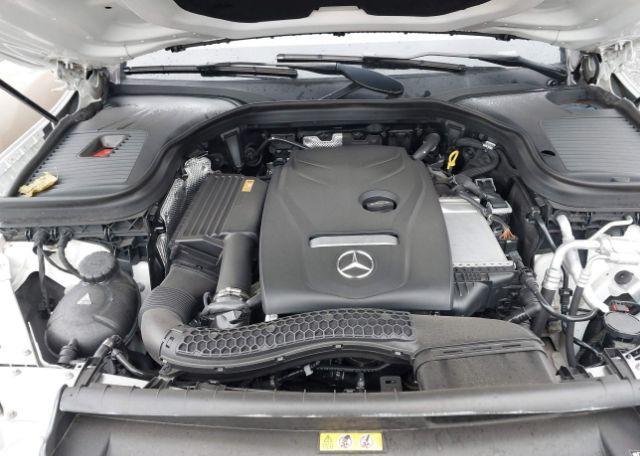 2017 MERCEDES-BENZ GLC 300 4MATIC