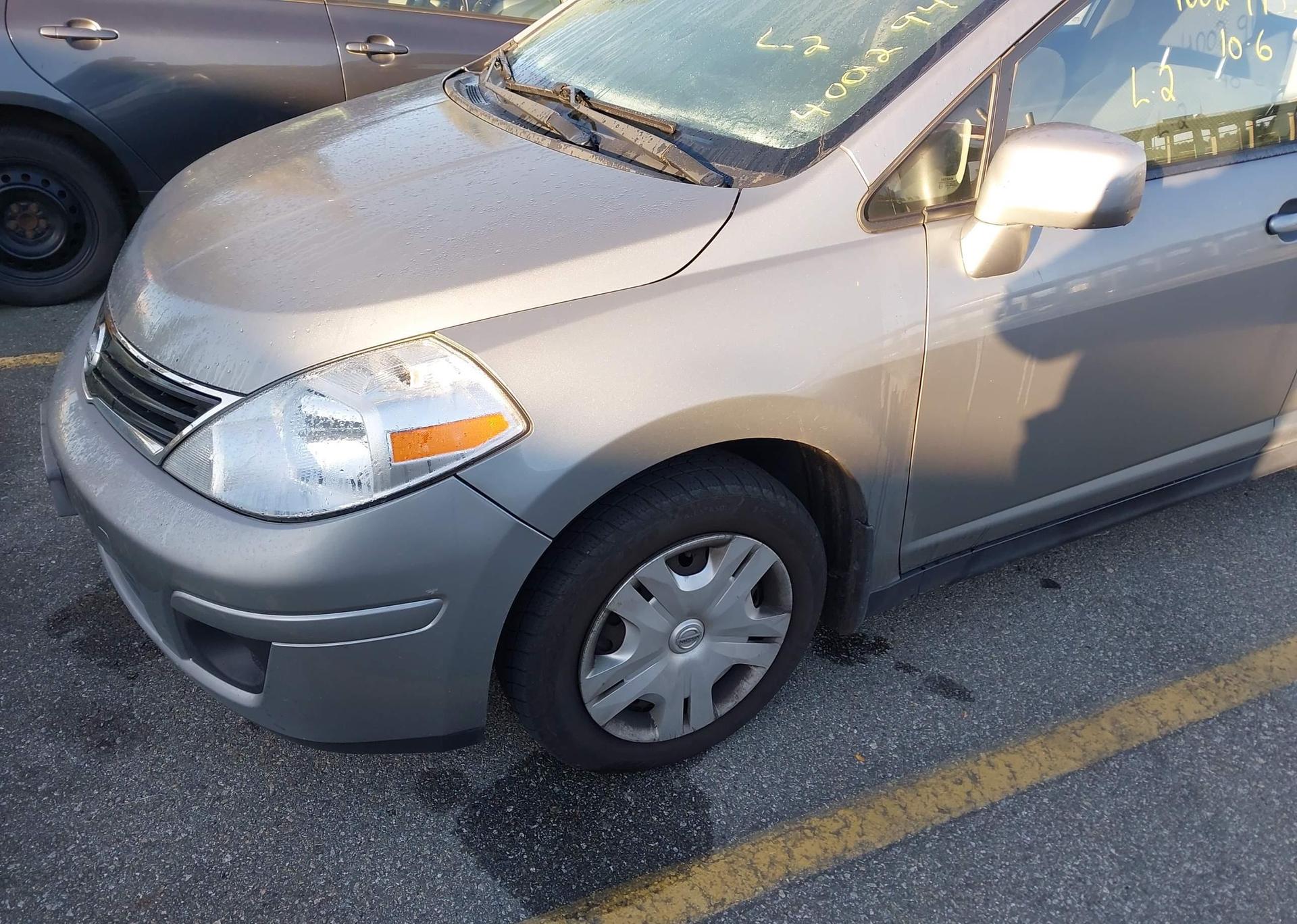 2011 NISSAN VERSA