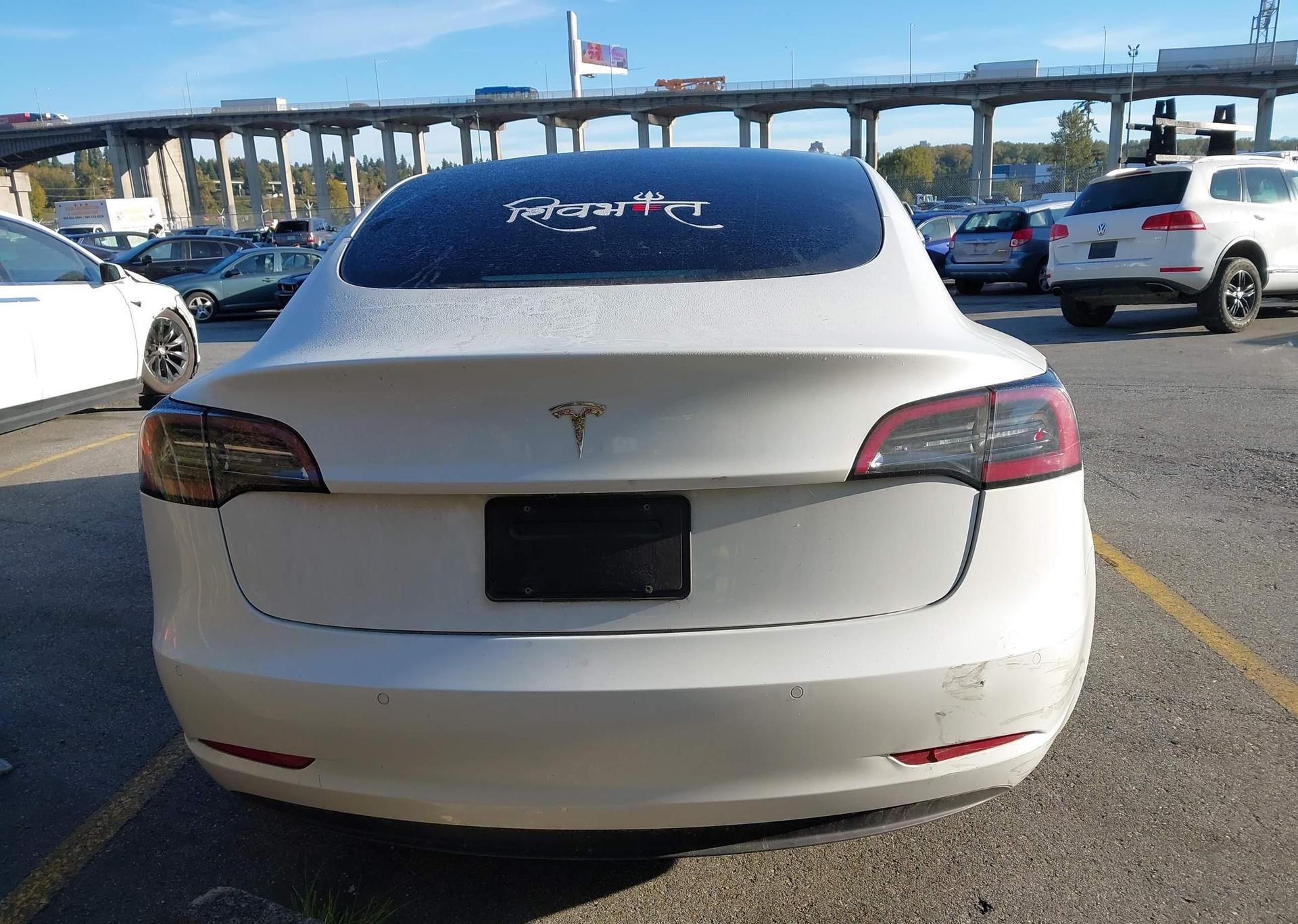 2021 TESLA MODEL 3