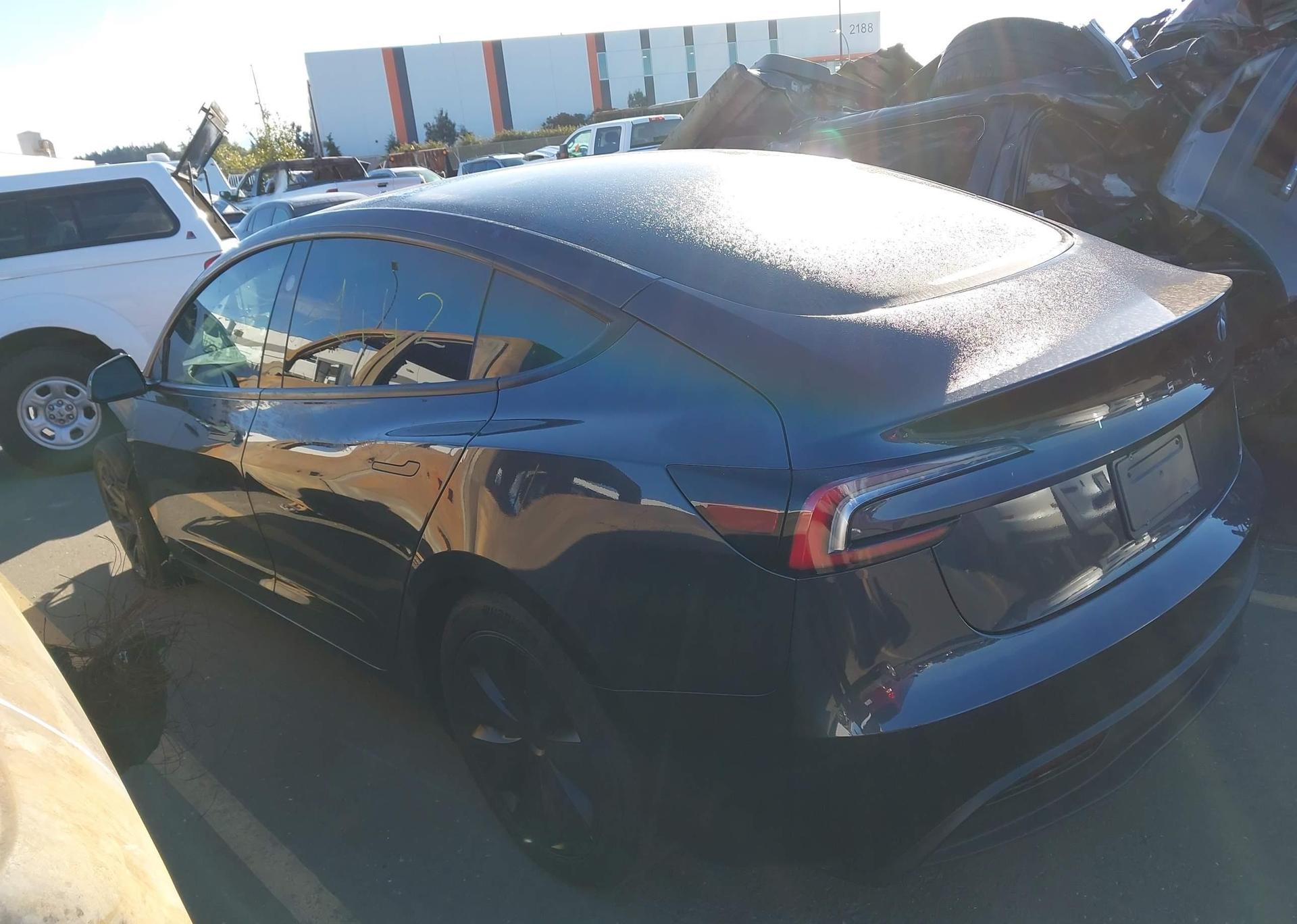 2024 TESLA MODEL 3