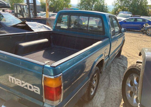 1992 MAZDA B2600 CAB PLUS