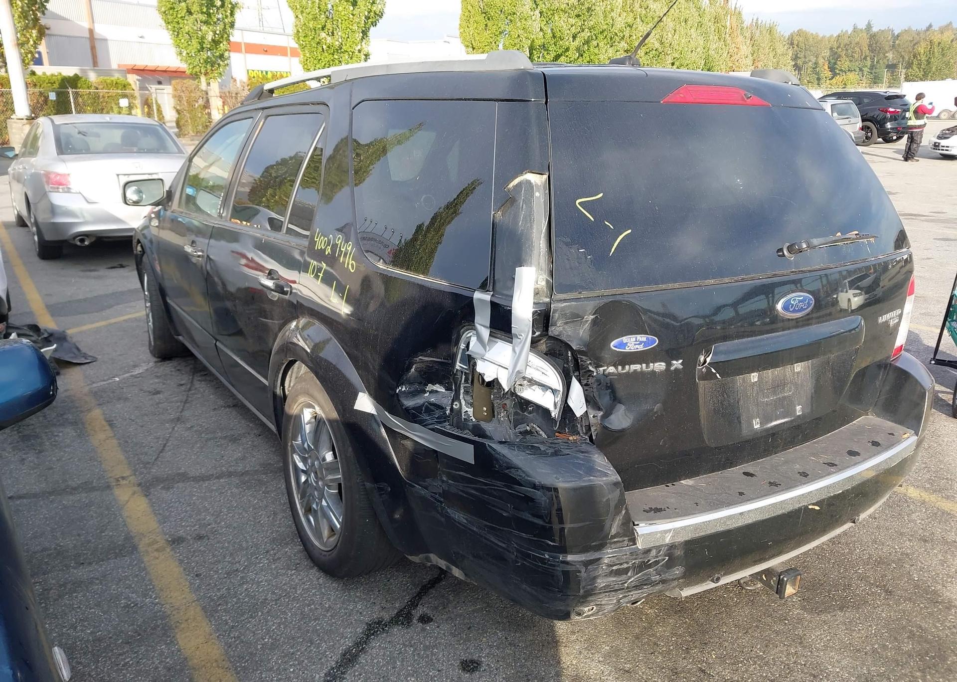 2008 FORD TAURUS X LIMITED