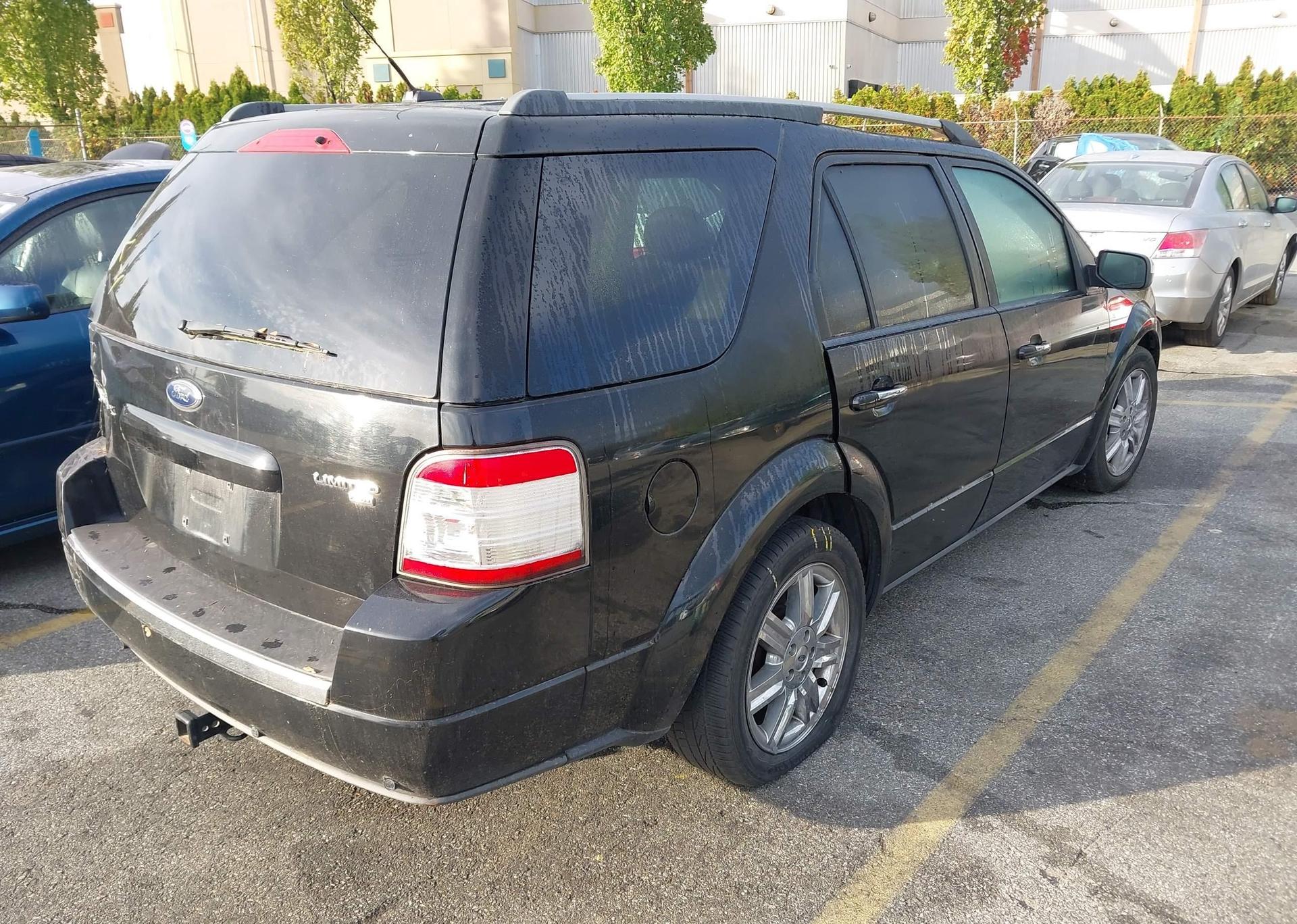 2008 FORD TAURUS X LIMITED