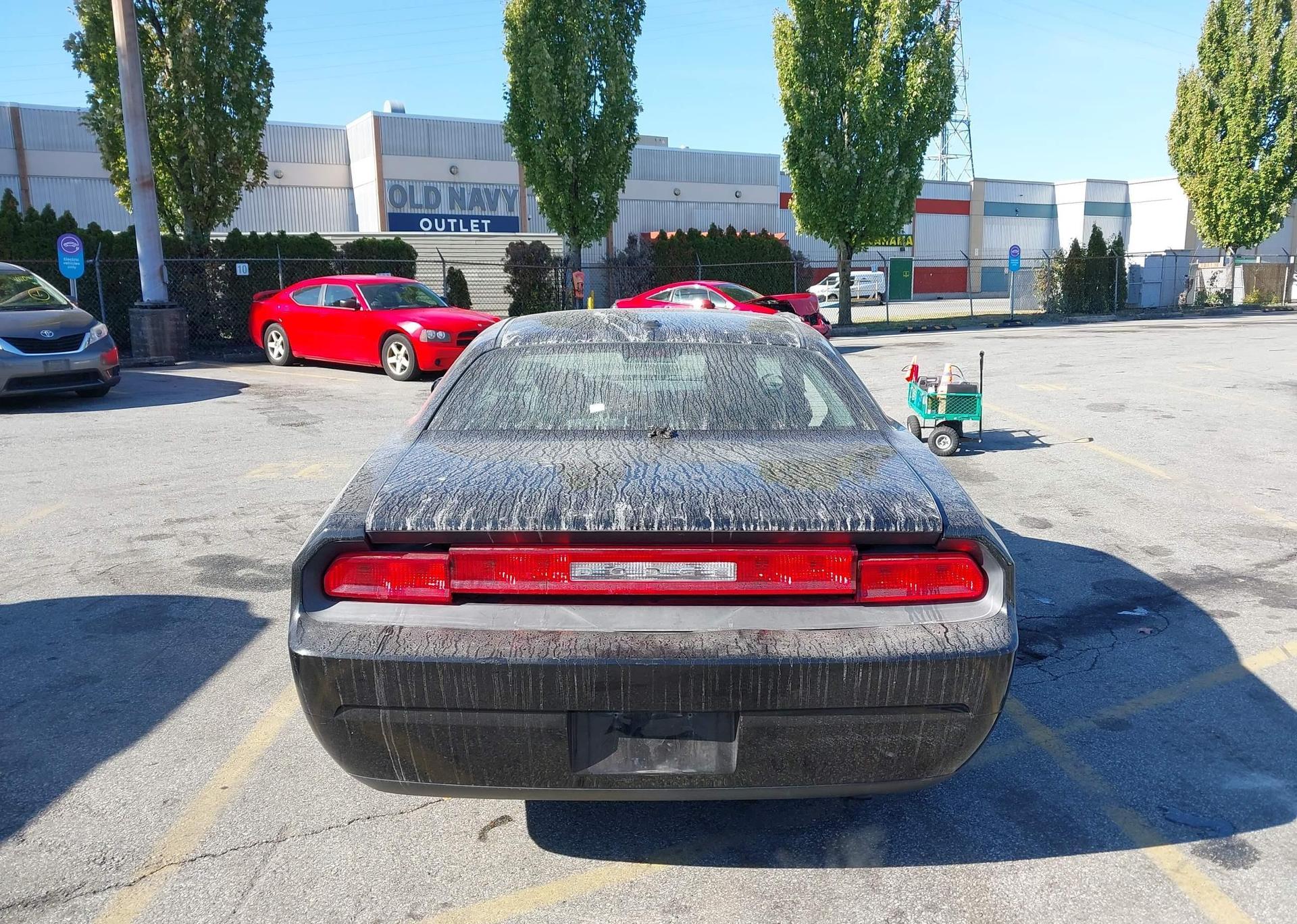 2009 DODGE CHALLENGER SE