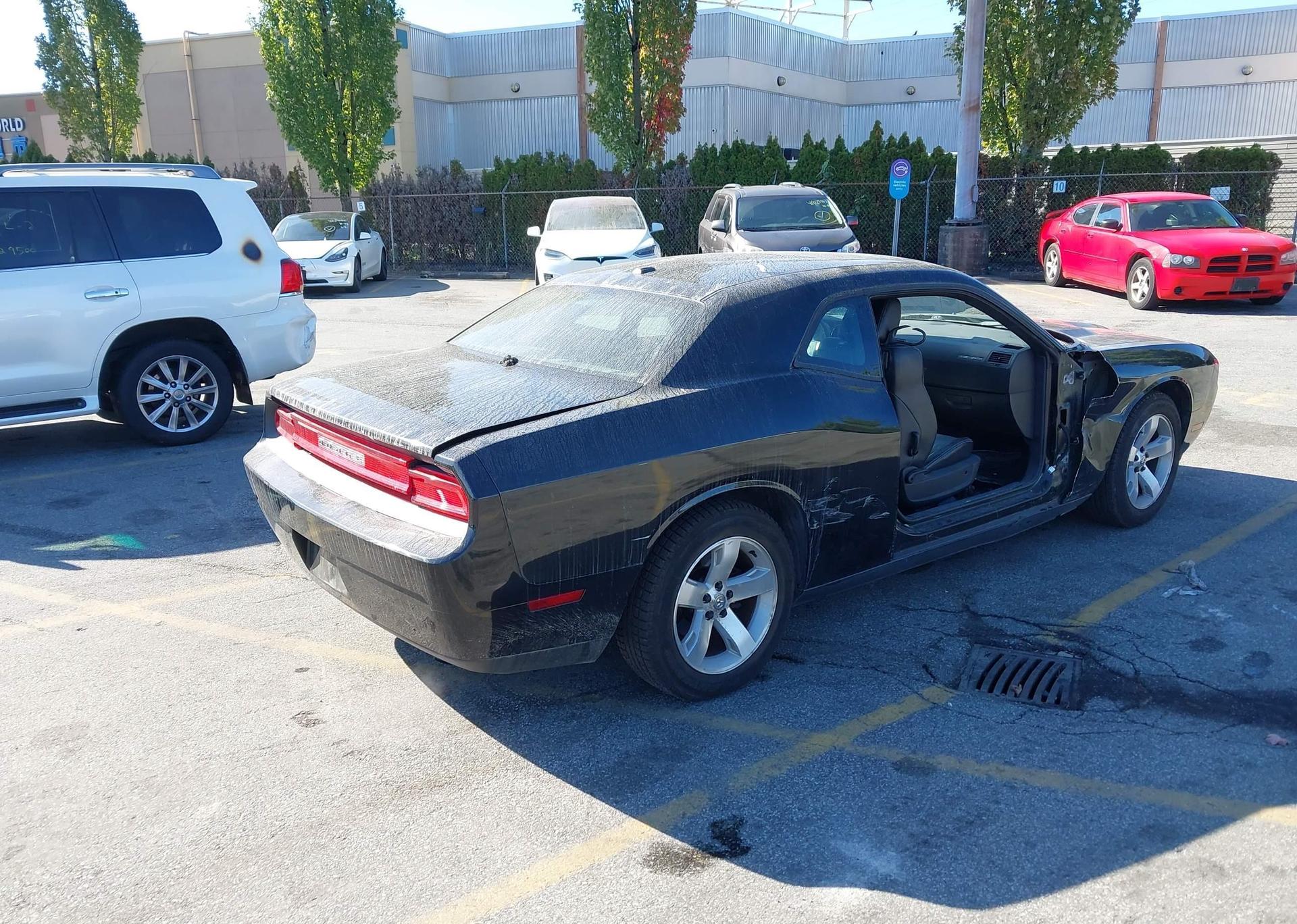 2009 DODGE CHALLENGER SE