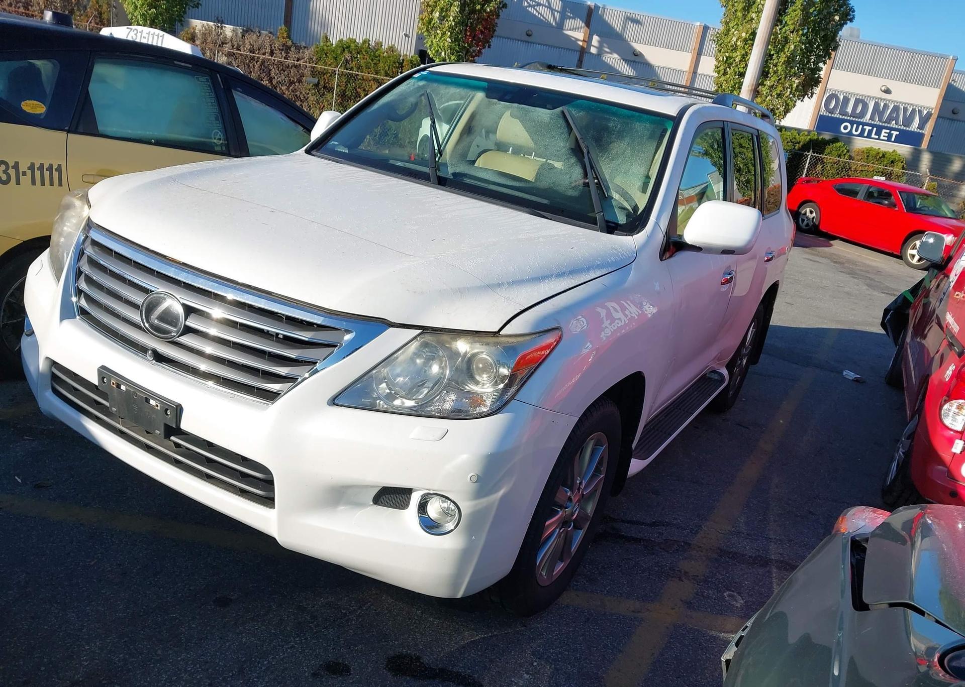 2010 LEXUS LX 570
