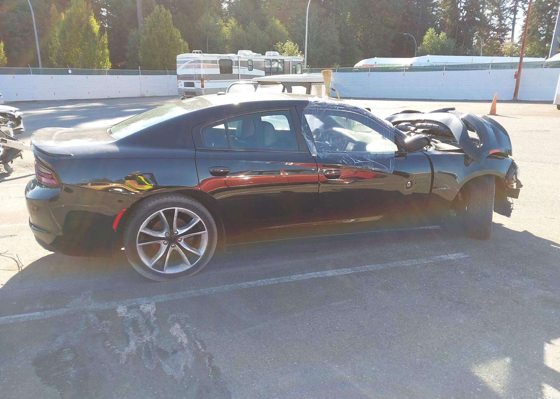 2016 DODGE CHARGER R