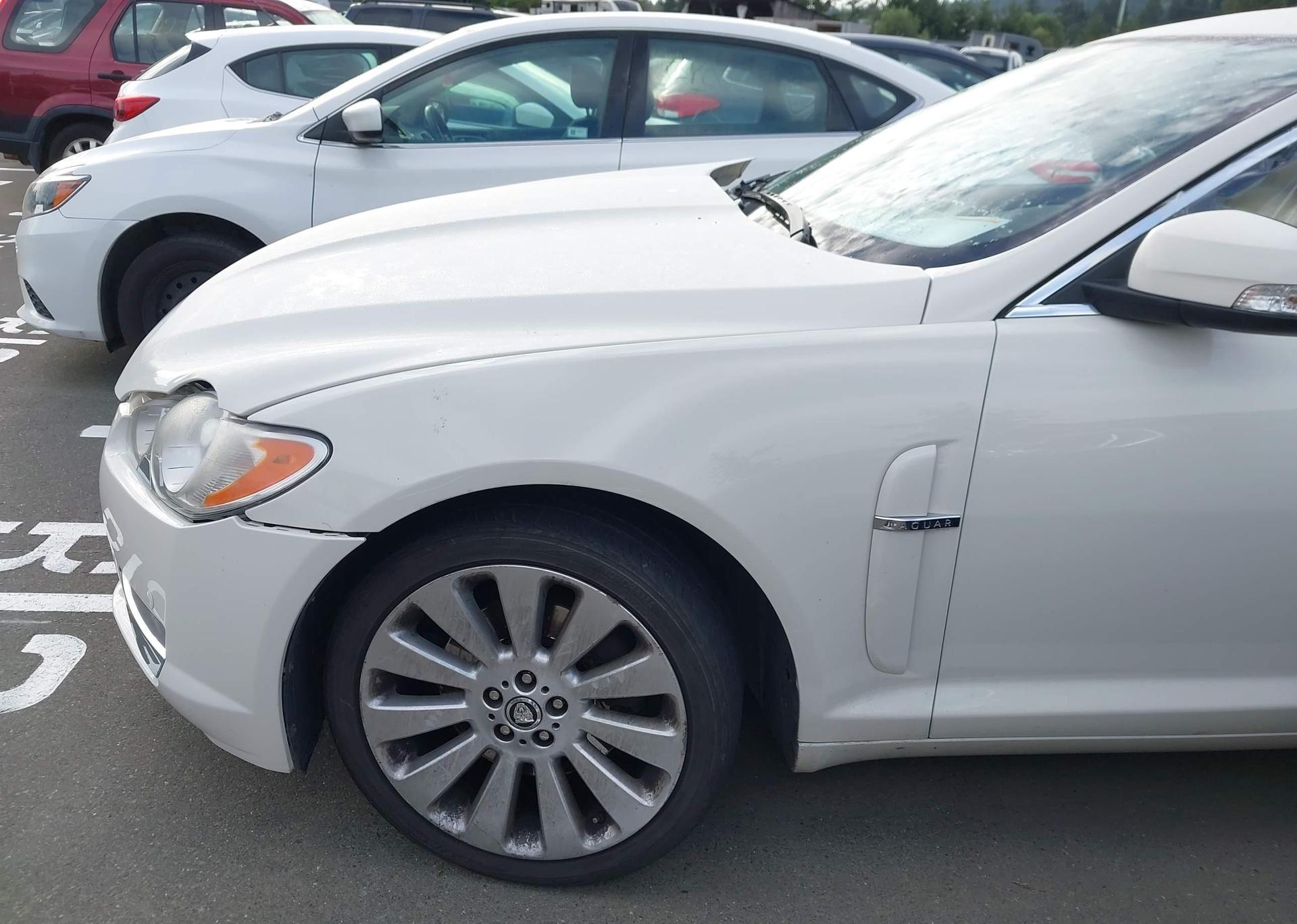 2009 JAGUAR XF