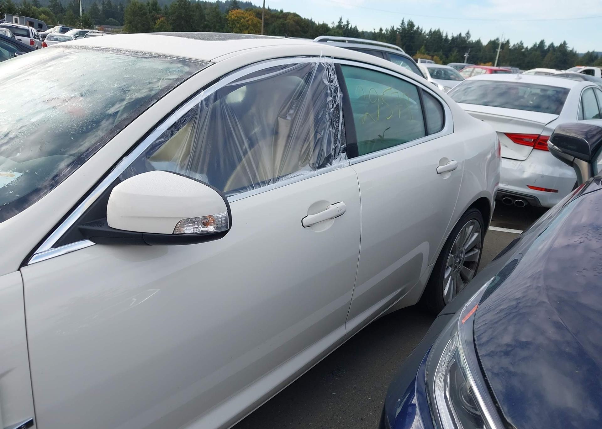 2009 JAGUAR XF