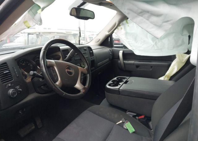 2011 GMC SIERRA K2500 SLE
