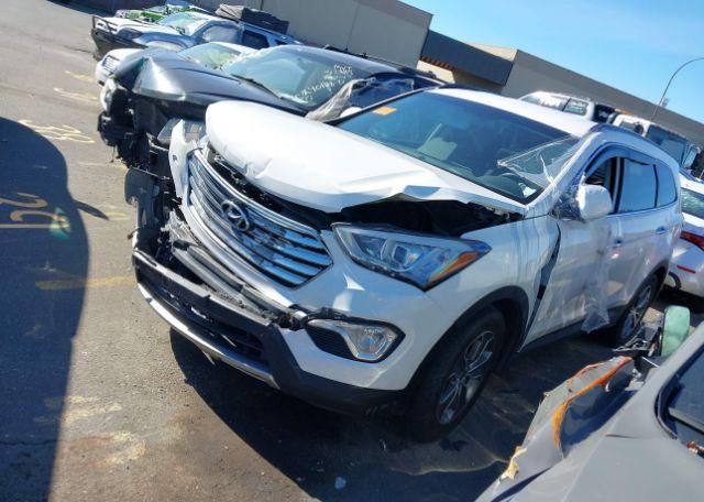 2016 HYUNDAI SANTA FE SE