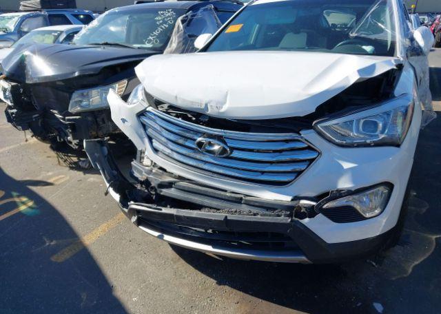 2016 HYUNDAI SANTA FE SE