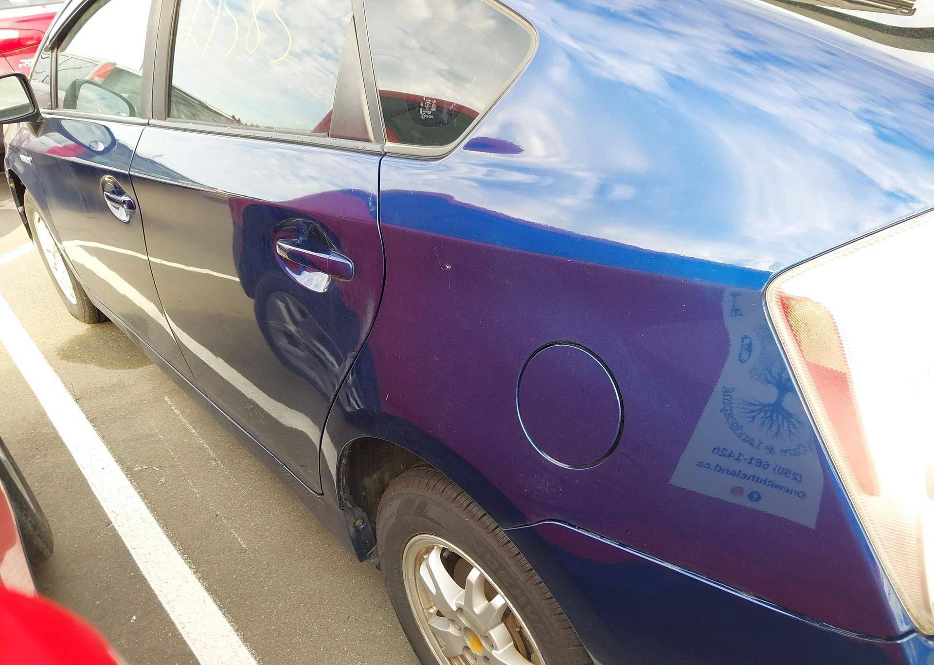 2011 TOYOTA PRIUS