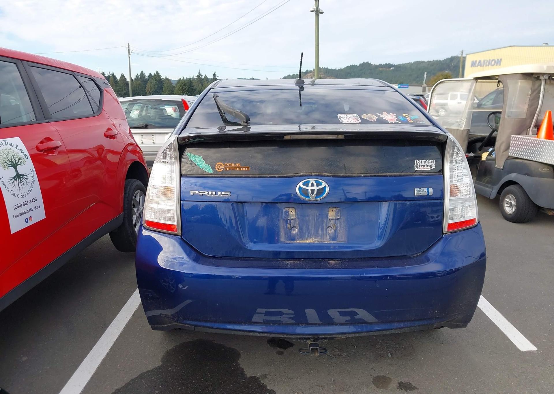 2011 TOYOTA PRIUS