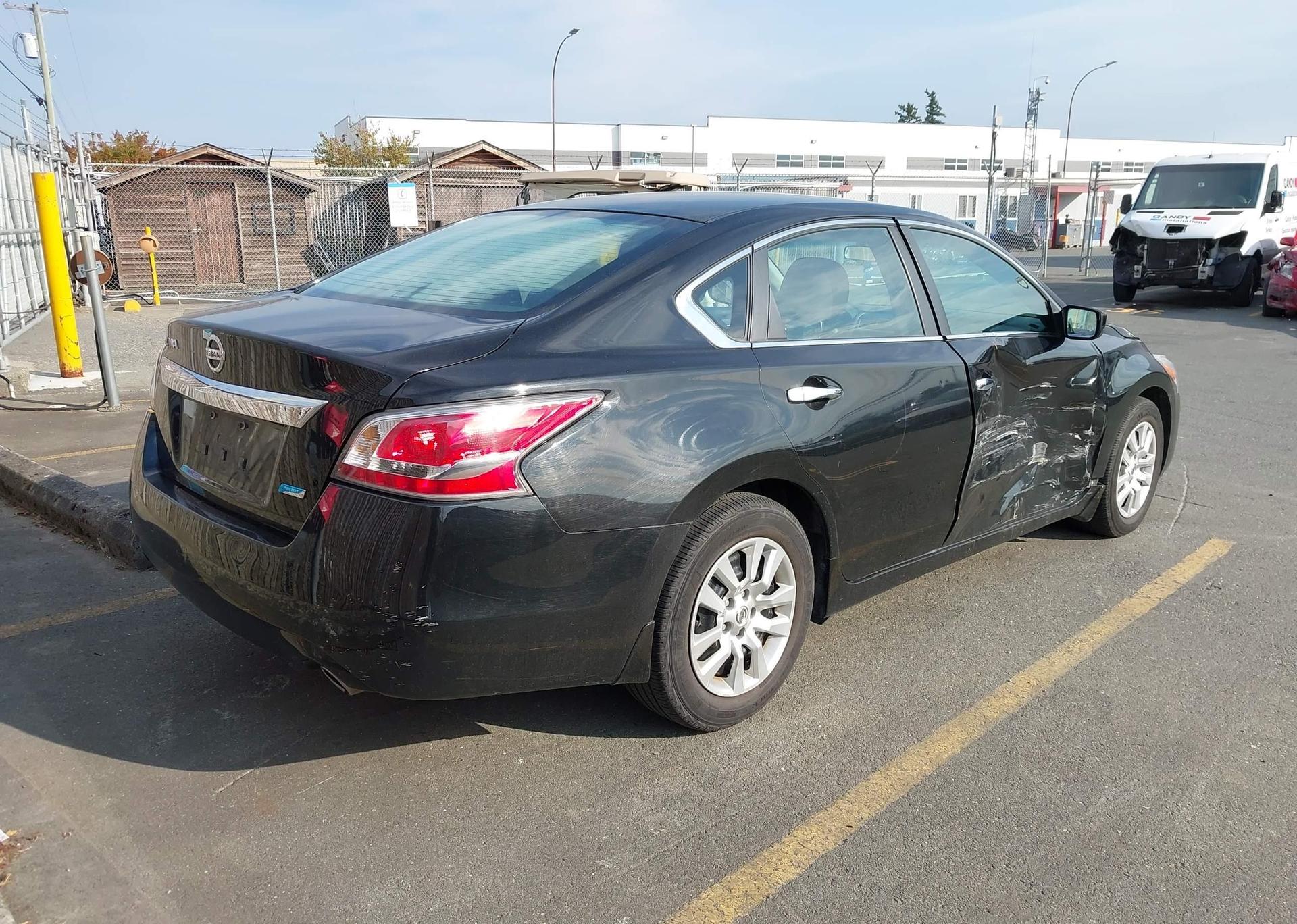 2015 NISSAN Altima 2.5