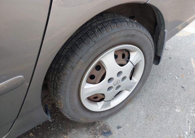 2005 TOYOTA COROLLA CE