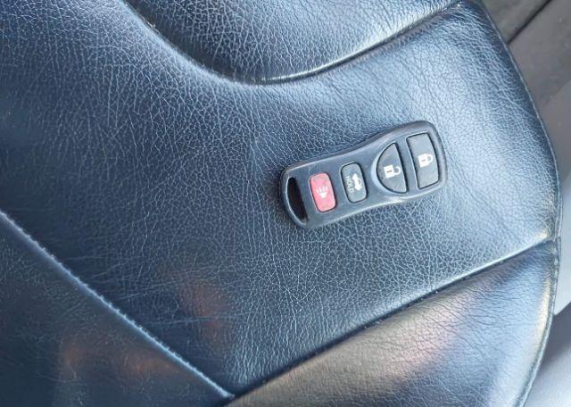 2009 NISSAN SENTRA 2.0