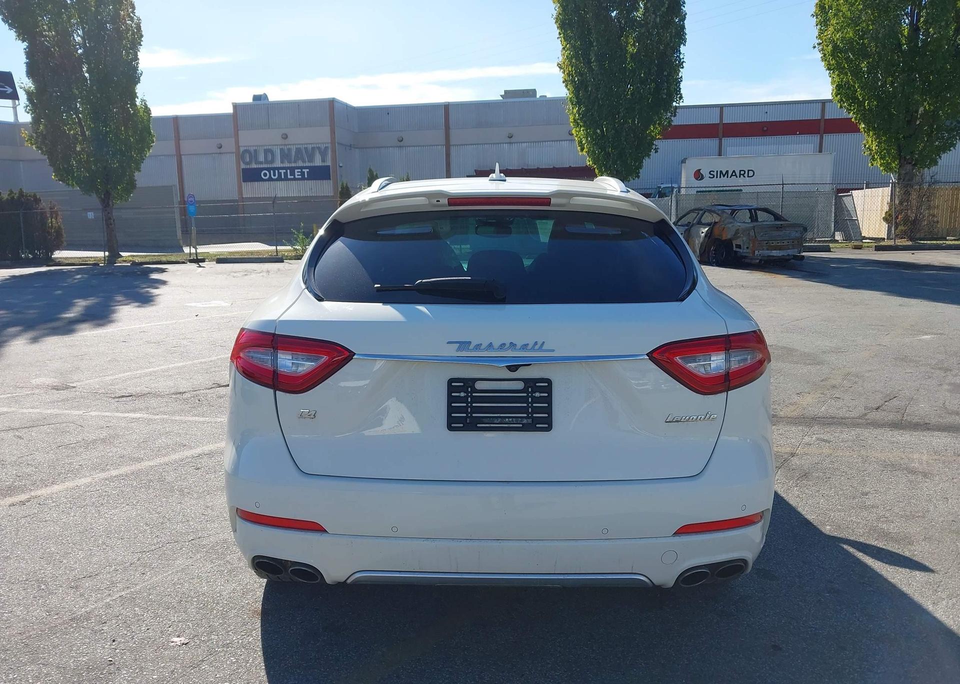 2017 MASERATI LEVANTE