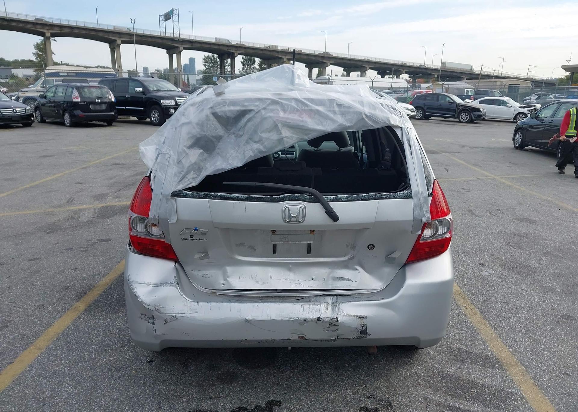 2007 HONDA FIT