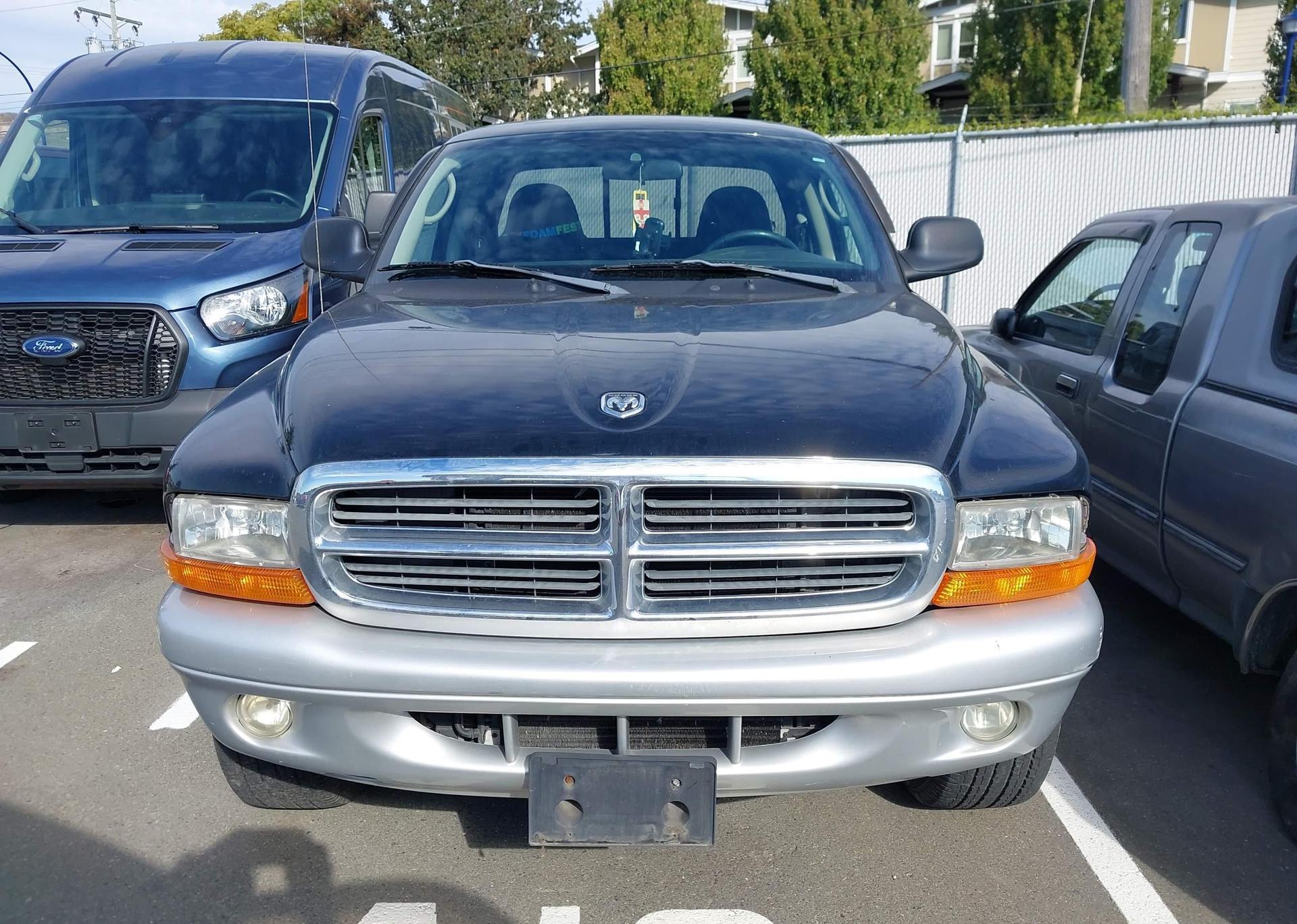 2003 DODGE DAKOTA SLT