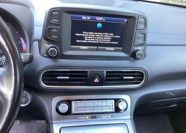 2021 HYUNDAI KONA