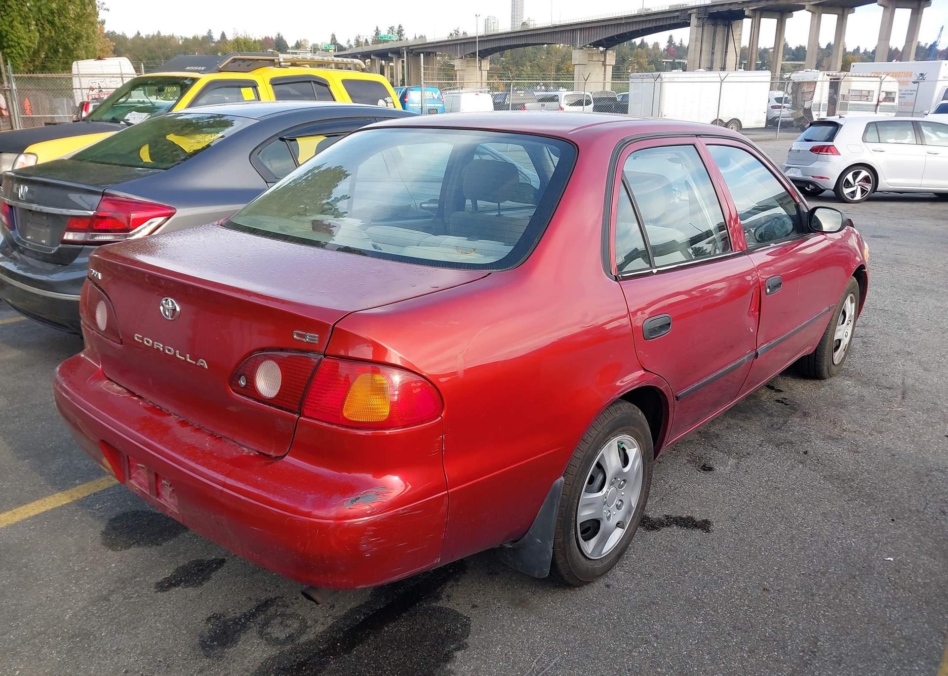 2001 TOYOTA COROLLA CE