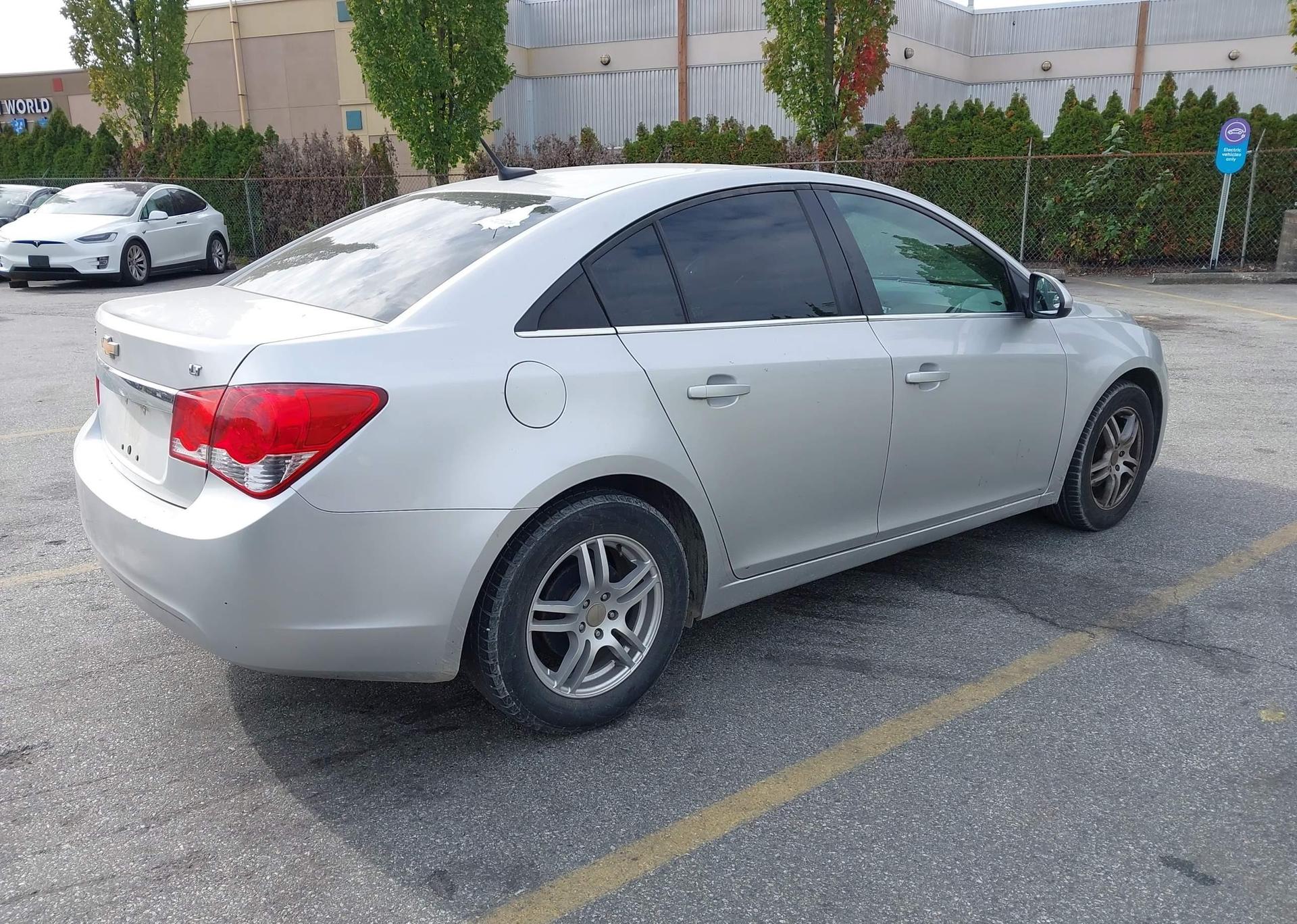 2013 CHEVROLET CRUZE