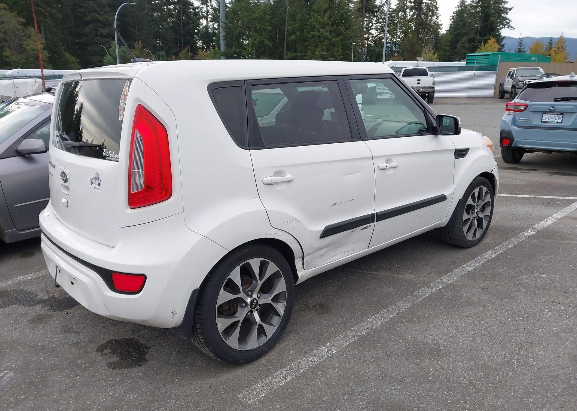 2012 KIA SOUL +