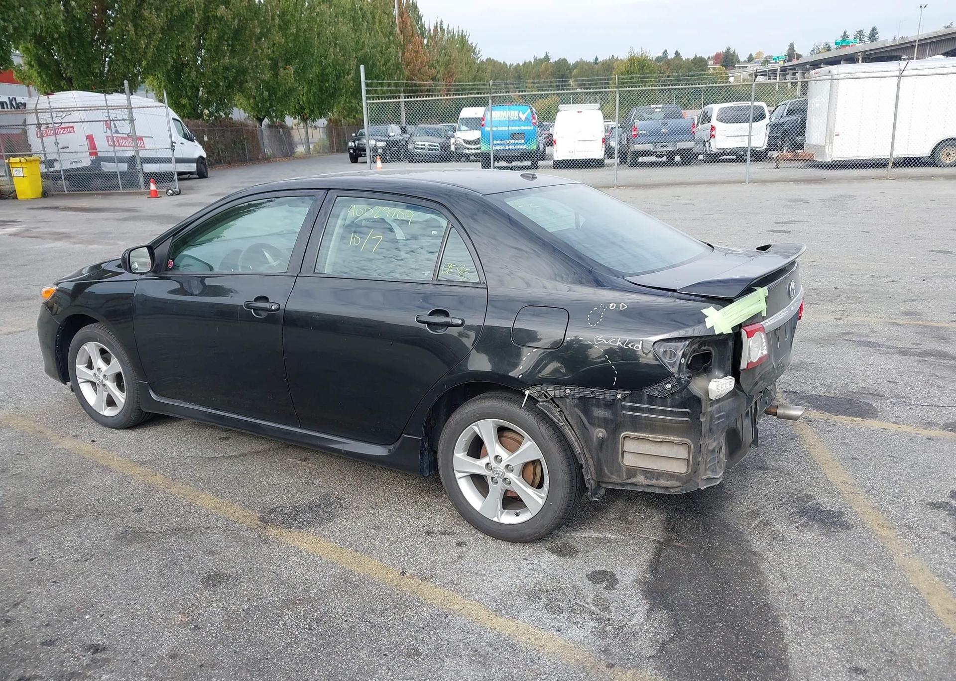2011 TOYOTA COROLLA S