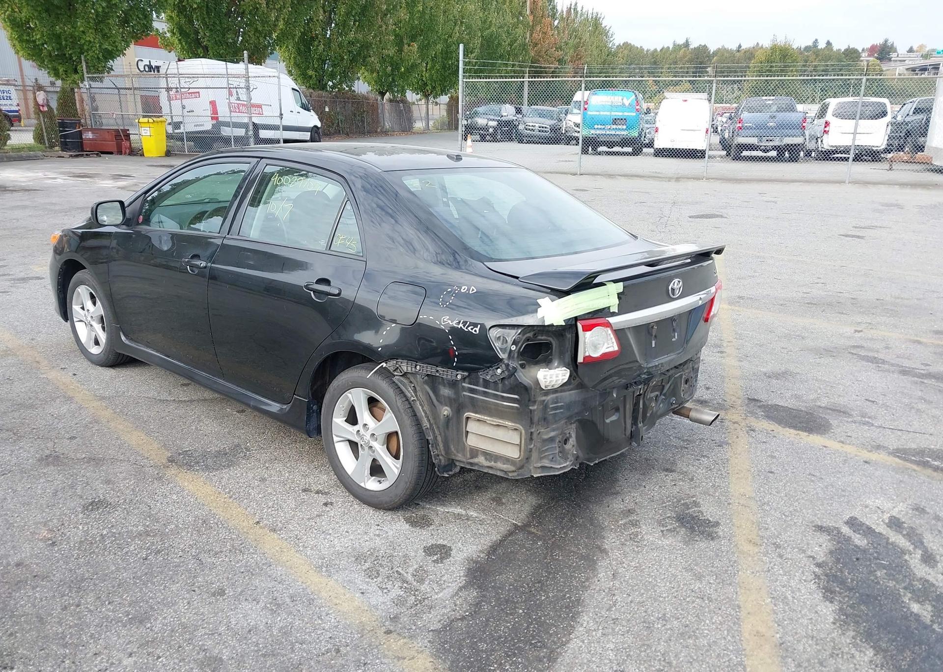 2011 TOYOTA COROLLA S