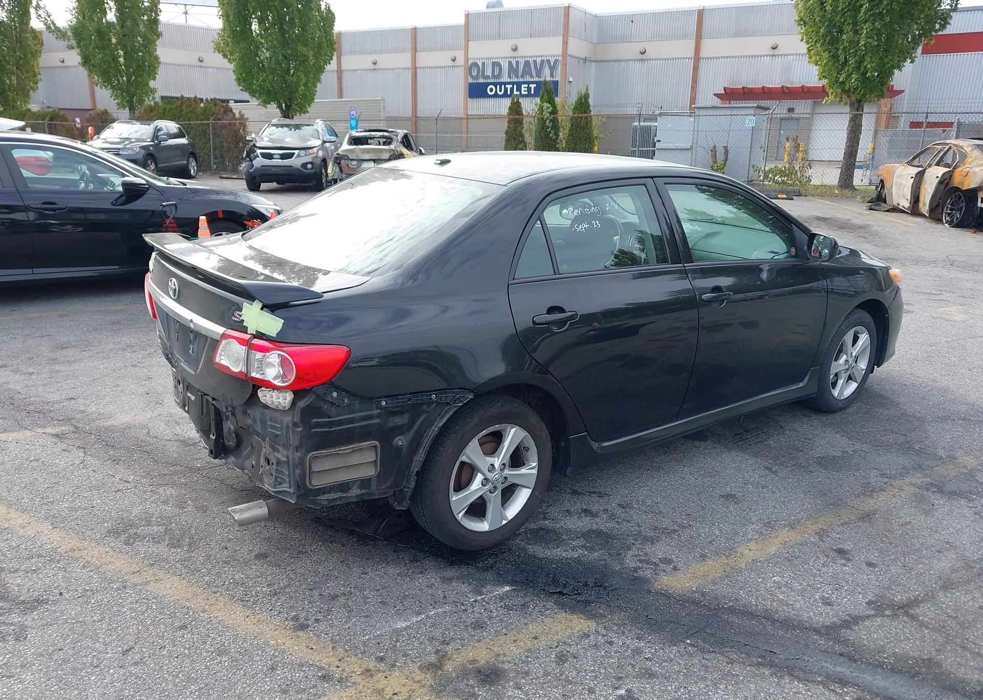 2011 TOYOTA COROLLA S