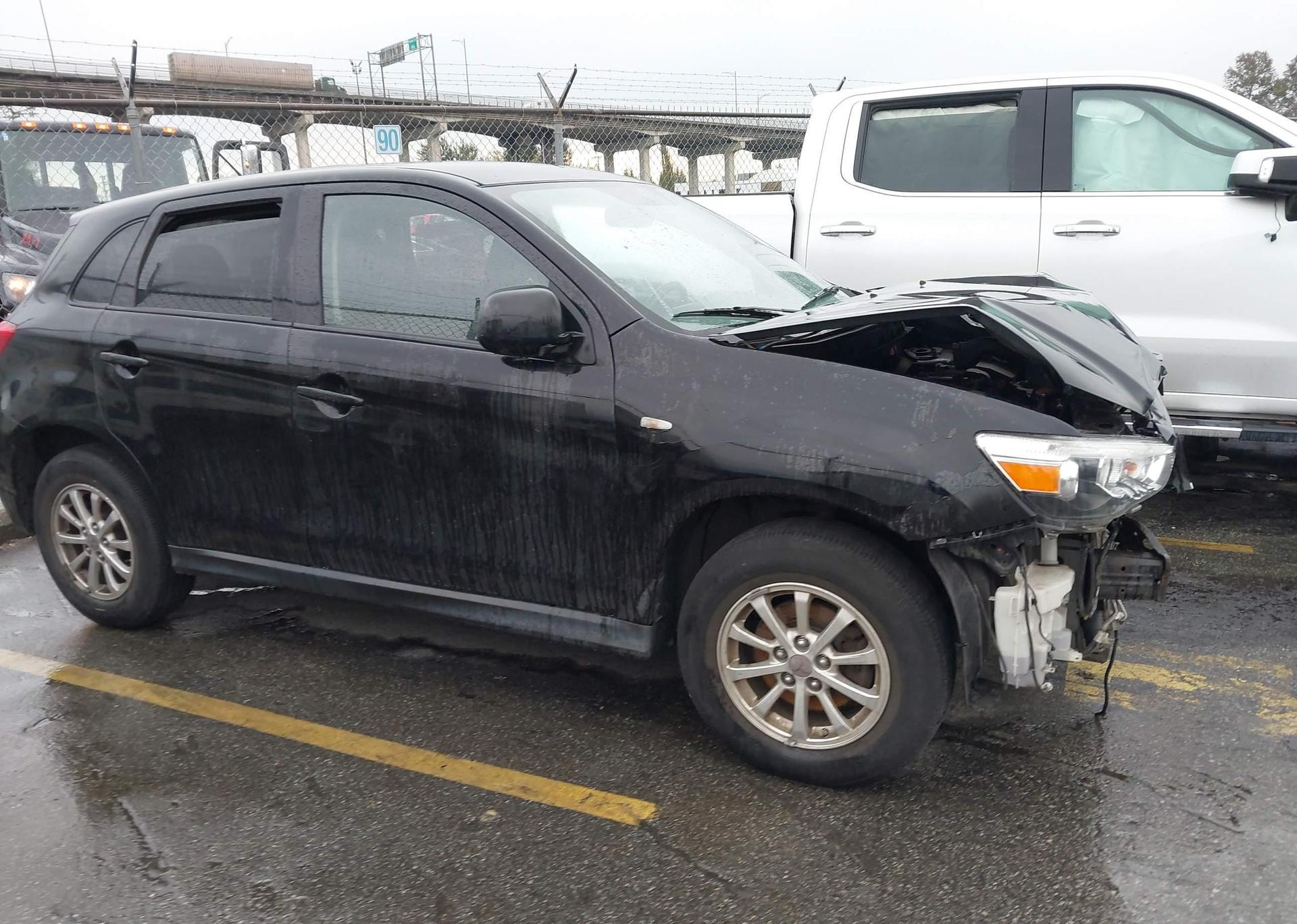 2012 MITSUBISHI RVR