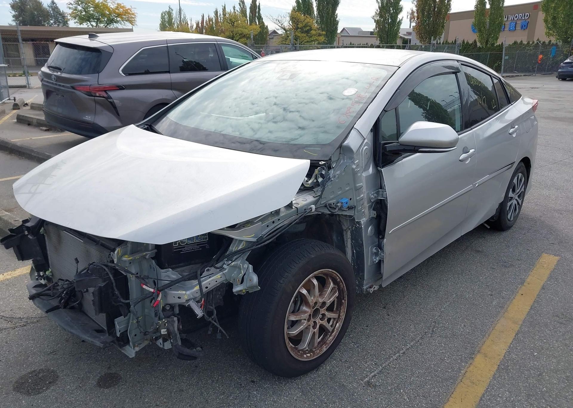 2020 TOYOTA PRIUS