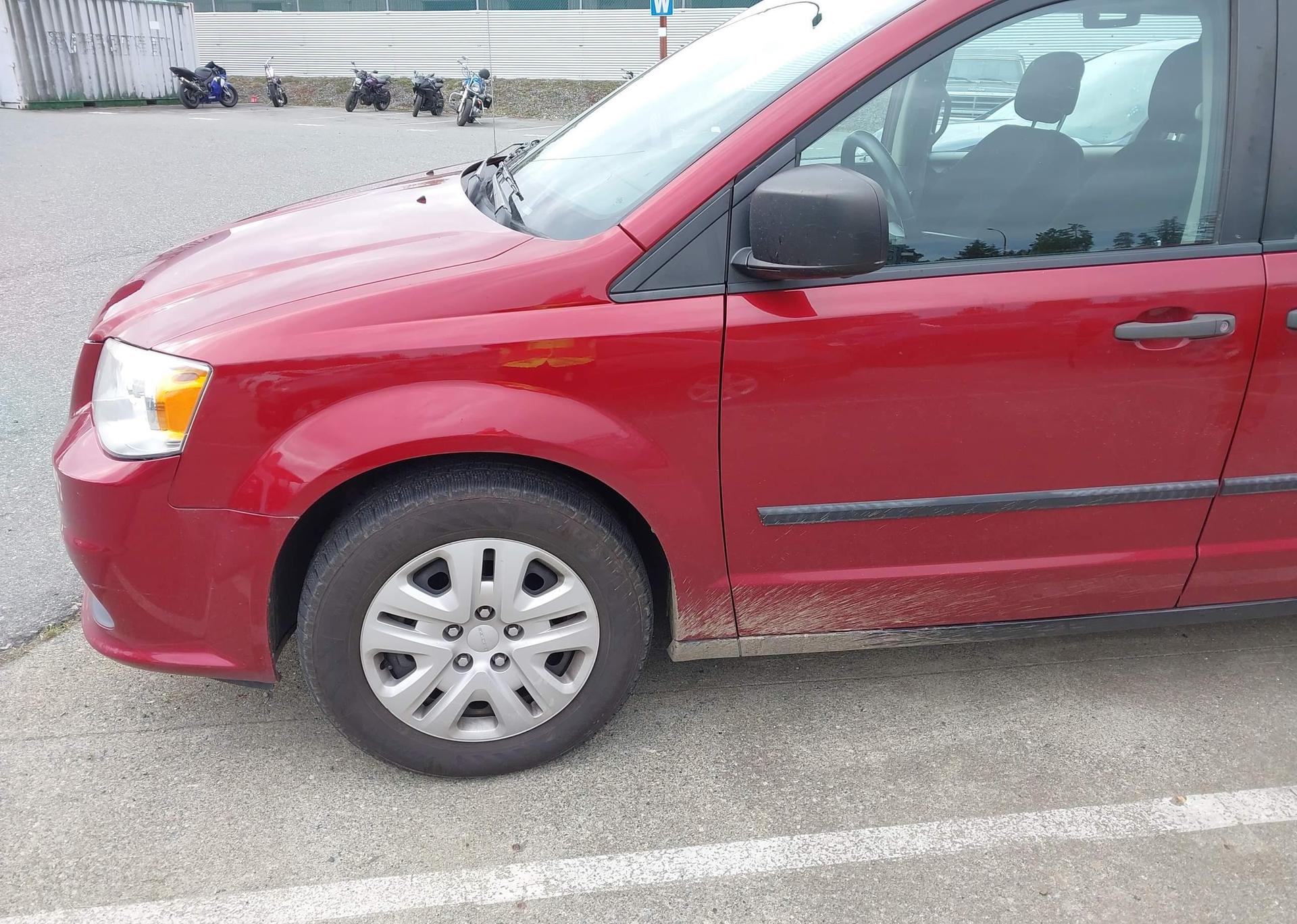 2014 DODGE GRAND CARAVAN SE