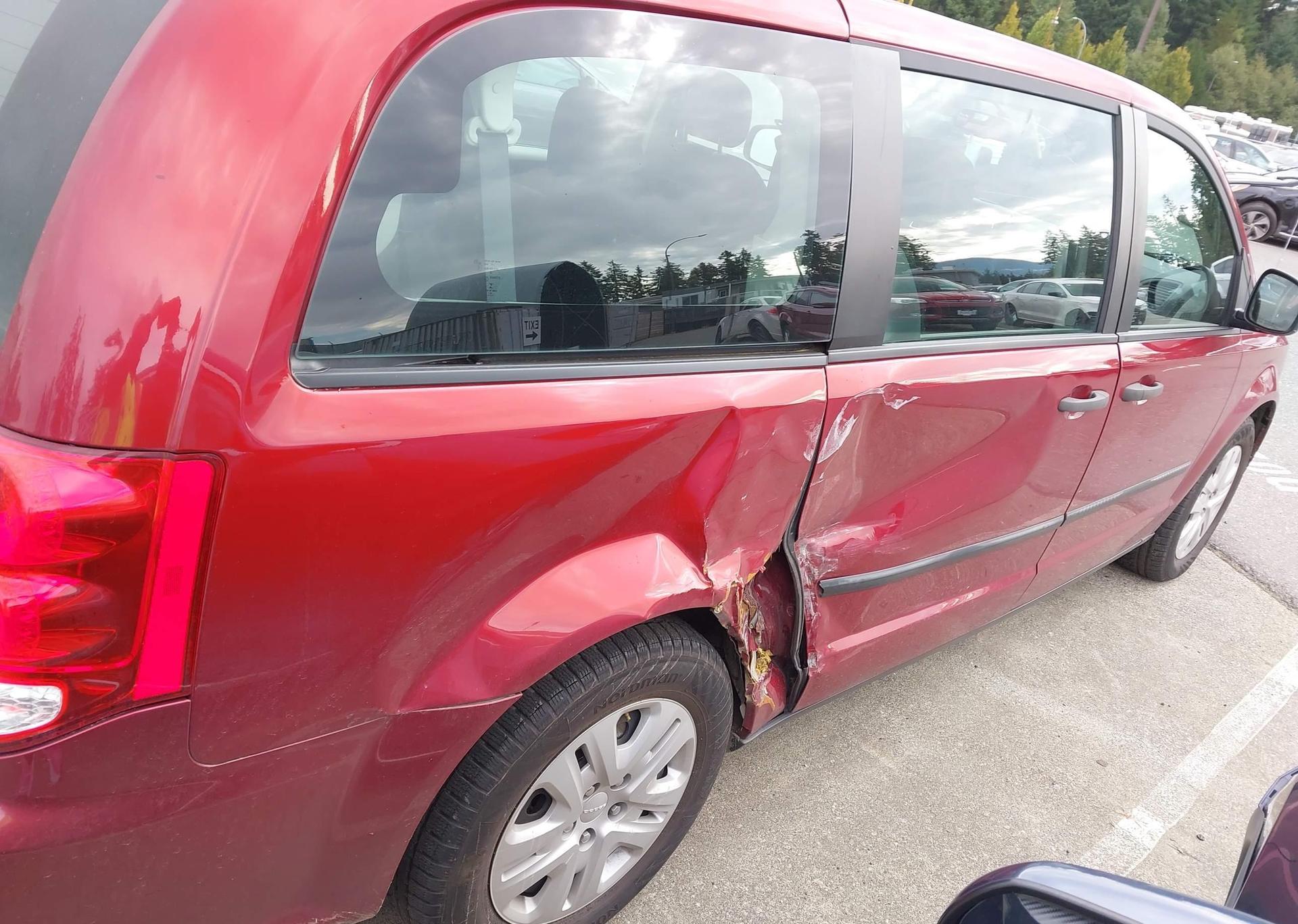 2014 DODGE GRAND CARAVAN SE