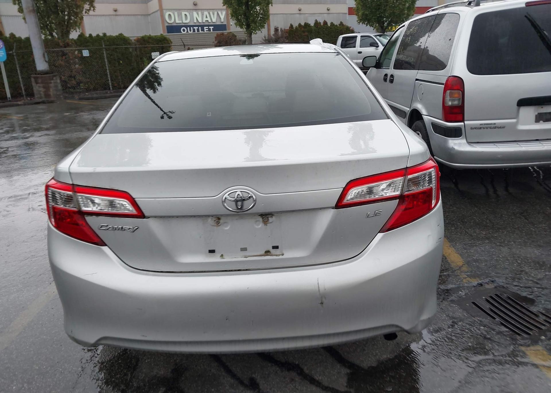 2012 TOYOTA CAMRY