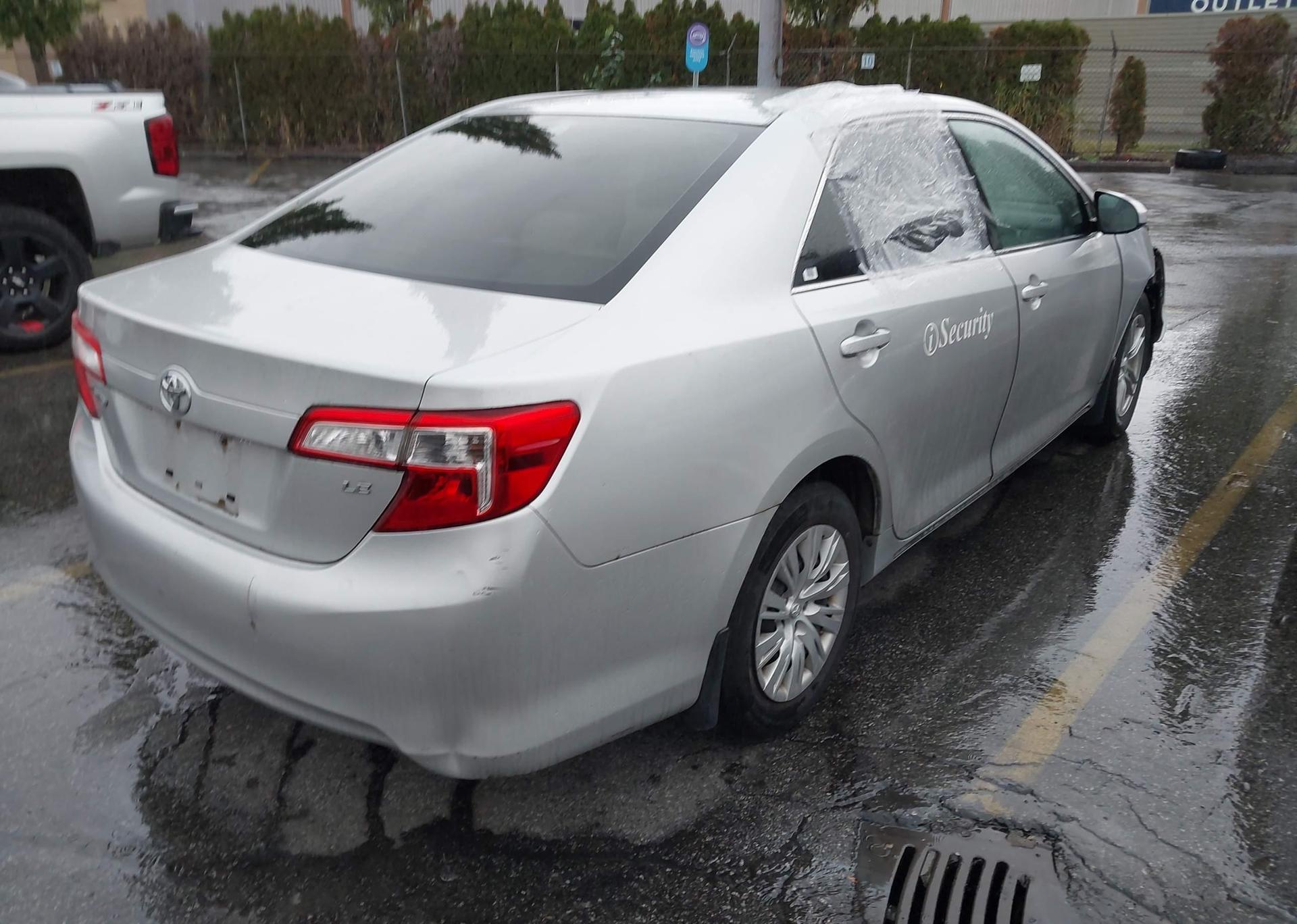 2012 TOYOTA CAMRY