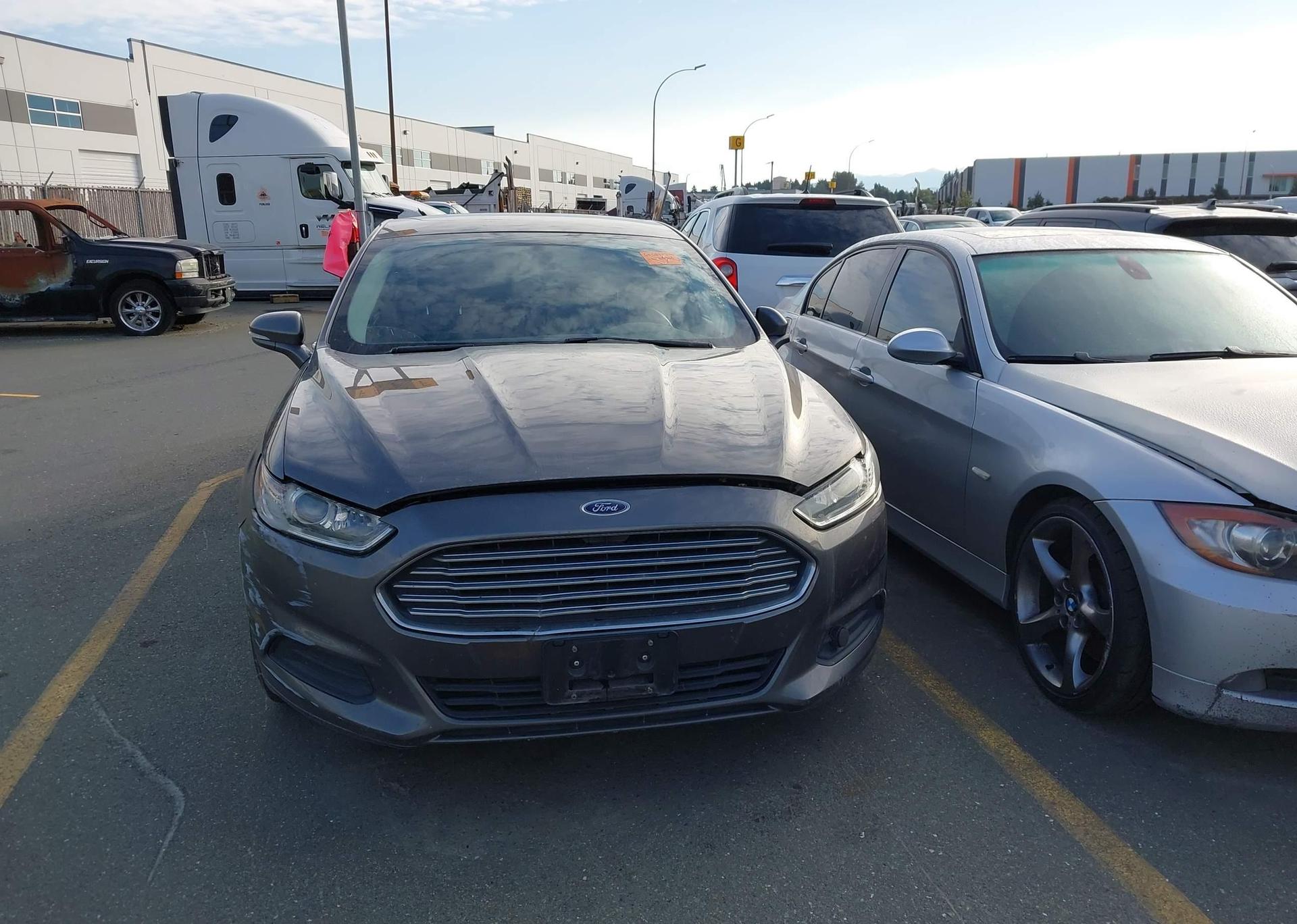 2013 FORD FUSION SE