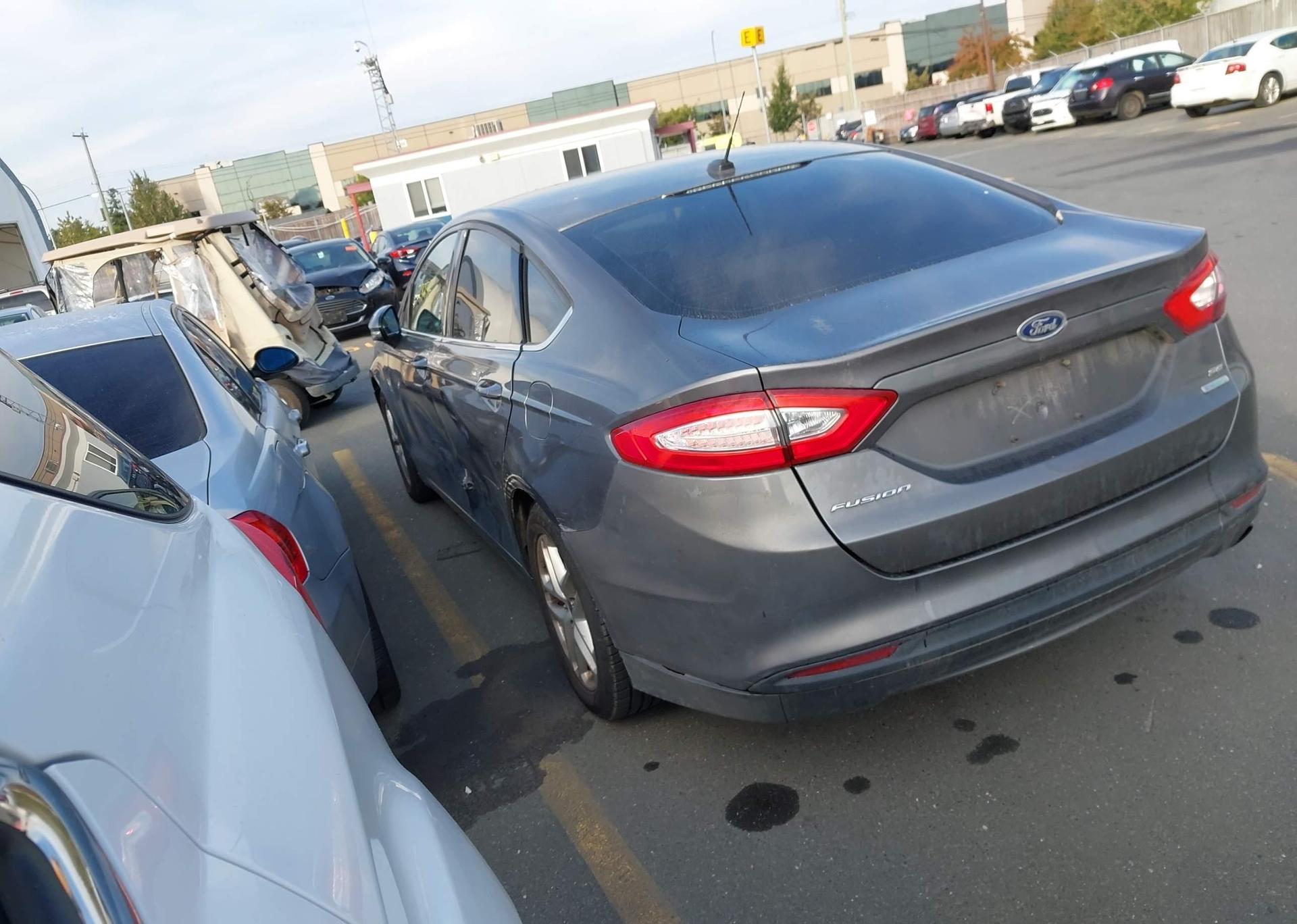 2013 FORD FUSION SE