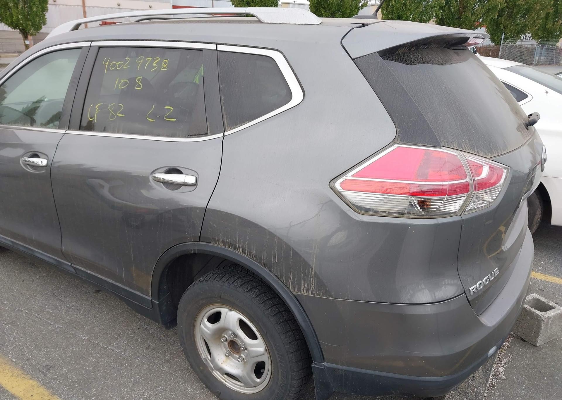2015 NISSAN ROGUE