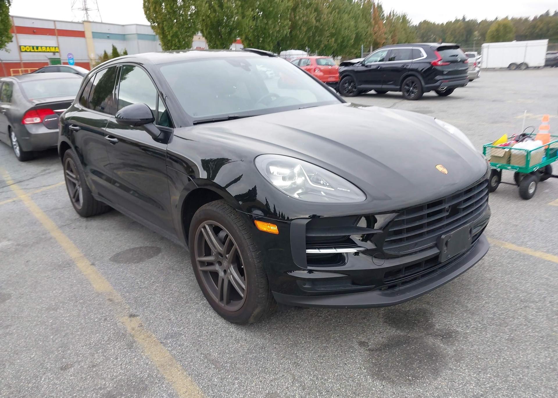 2021 PORSCHE MACAN