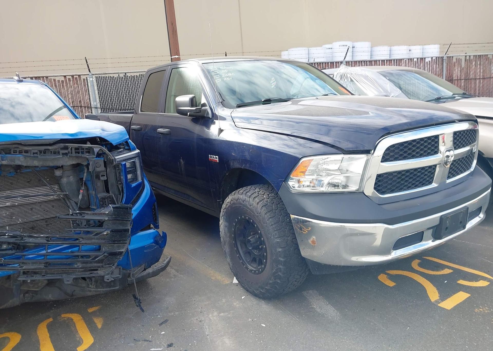 2017 RAM 1500 ST
