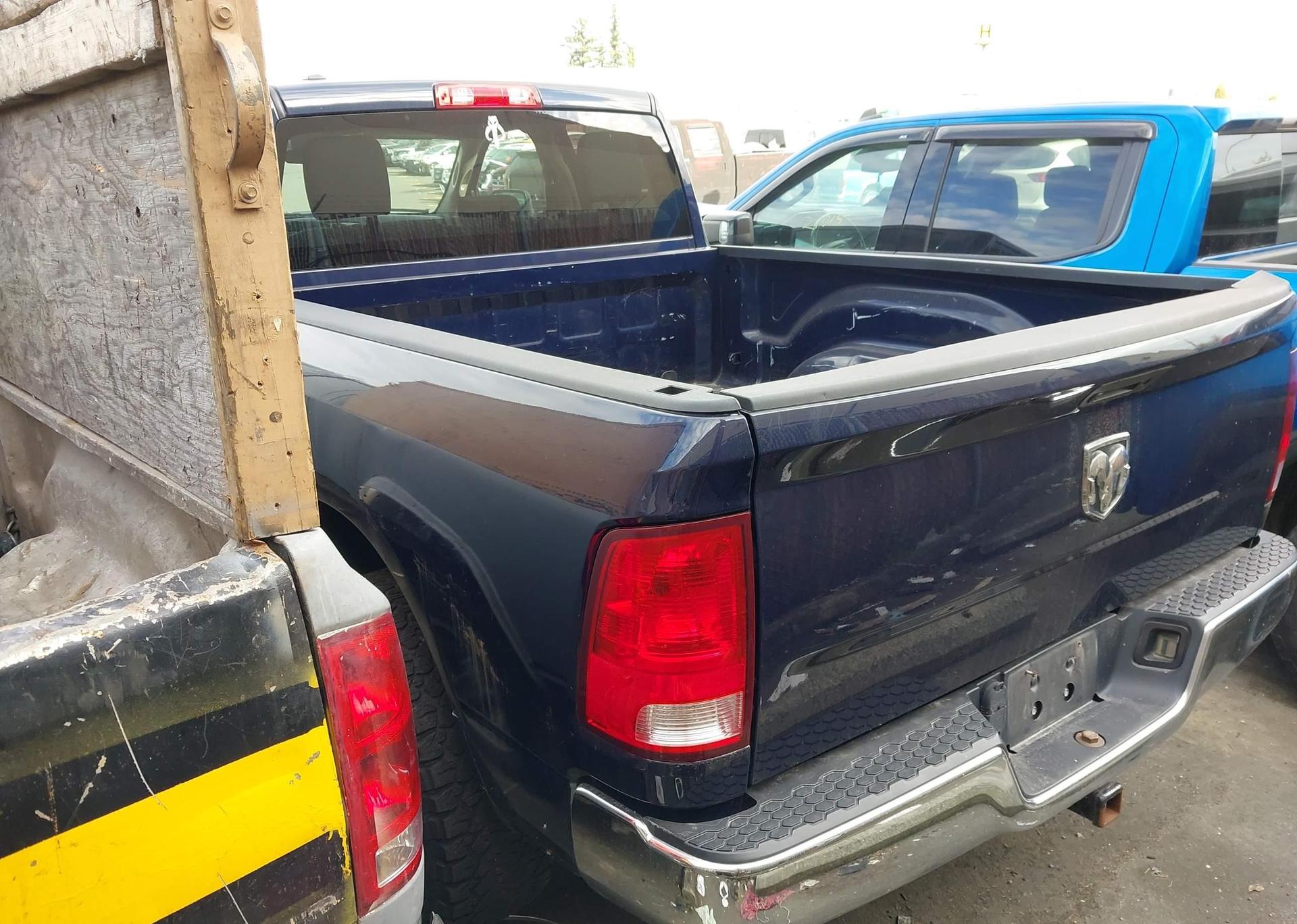 2017 RAM 1500 ST