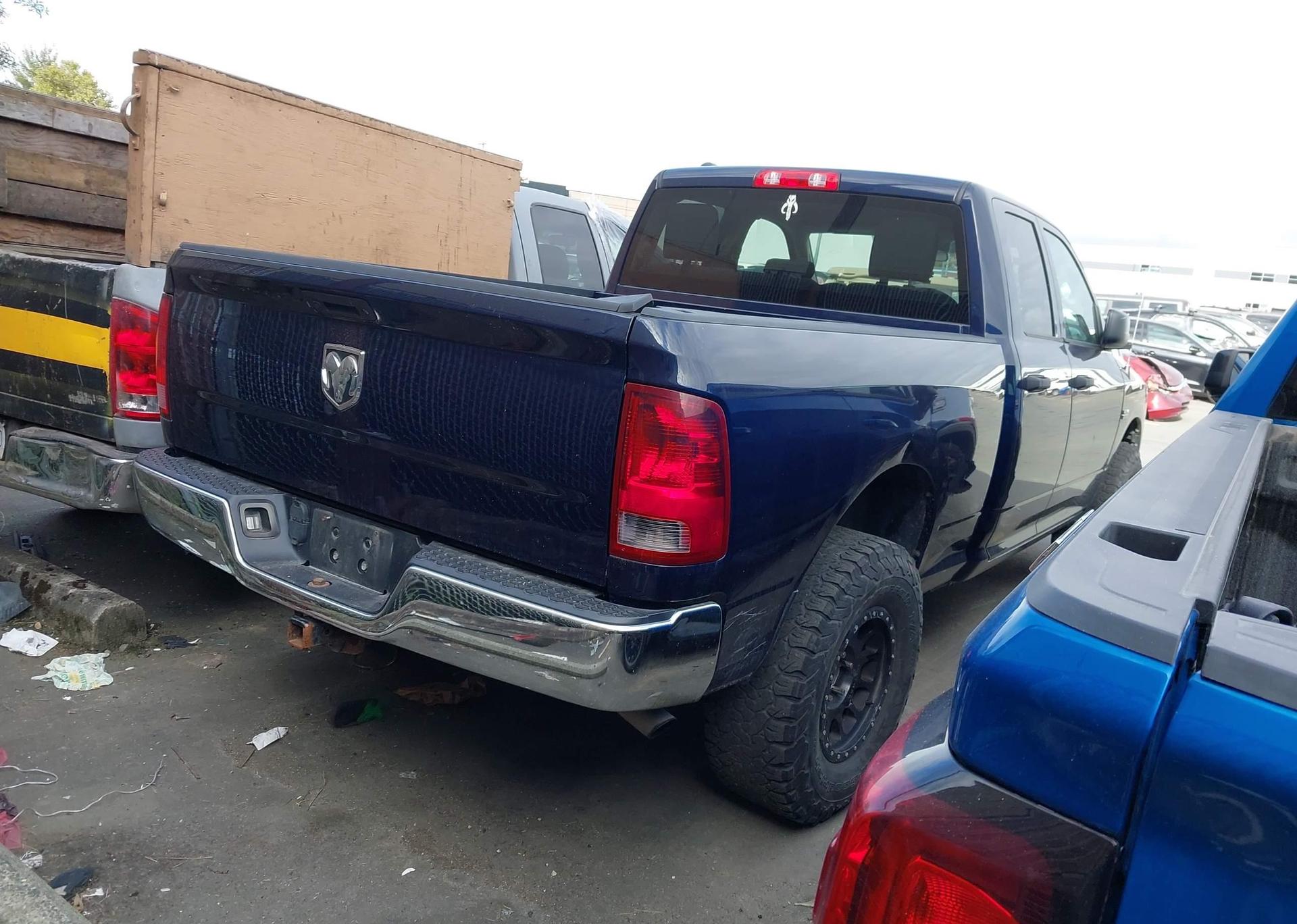 2017 RAM 1500 ST