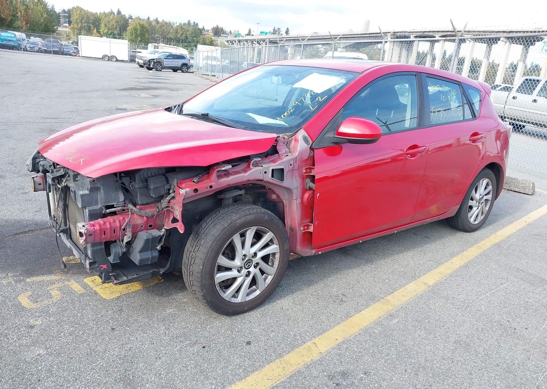 2013 MAZDA 3 I