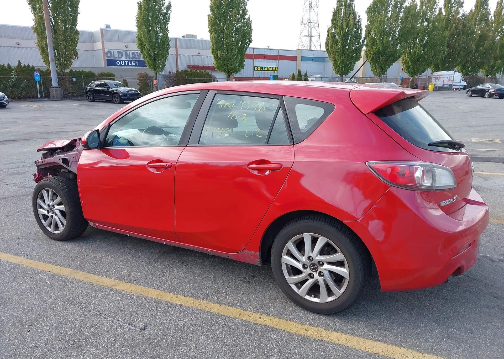 2013 MAZDA 3 I