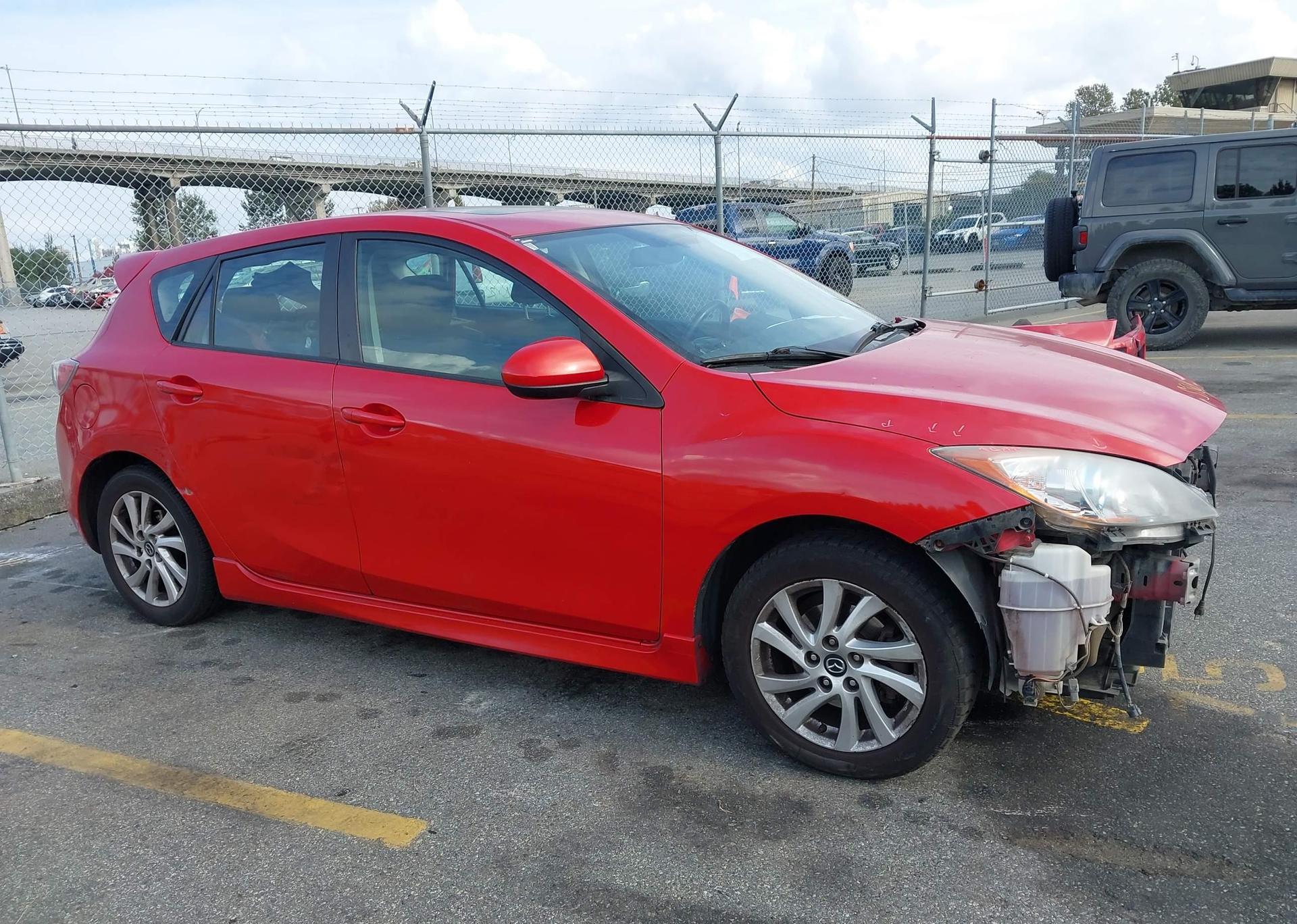 2013 MAZDA 3 I