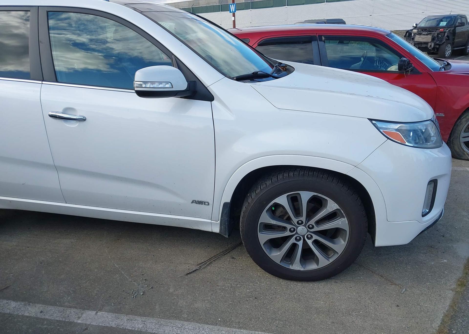 2015 KIA SORENTO SX