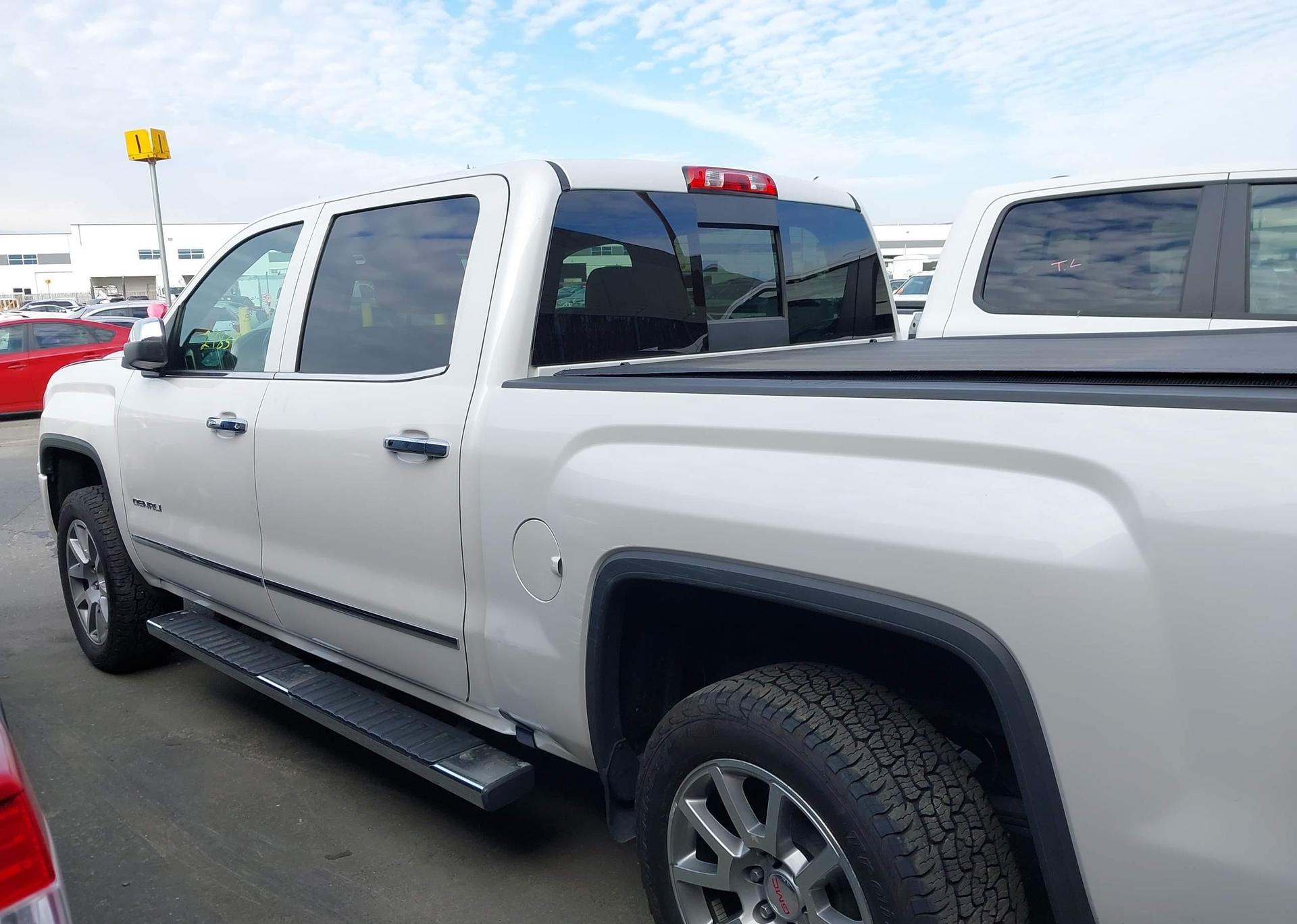 2018 GMC SIERRA K1500 DENALI