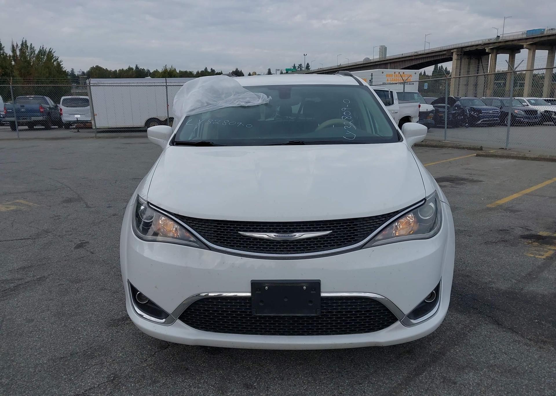 2017 CHRYSLER PACIFICA TOURING L